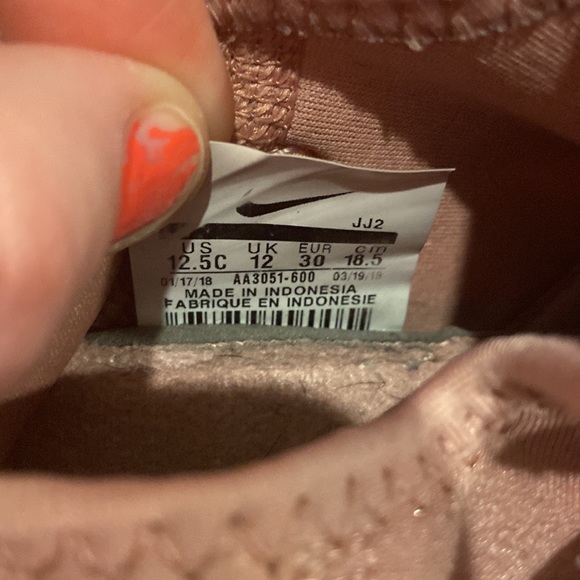 Nike Huarache Run Se (Little Kid) size 12.5c - Picture 7 of 16